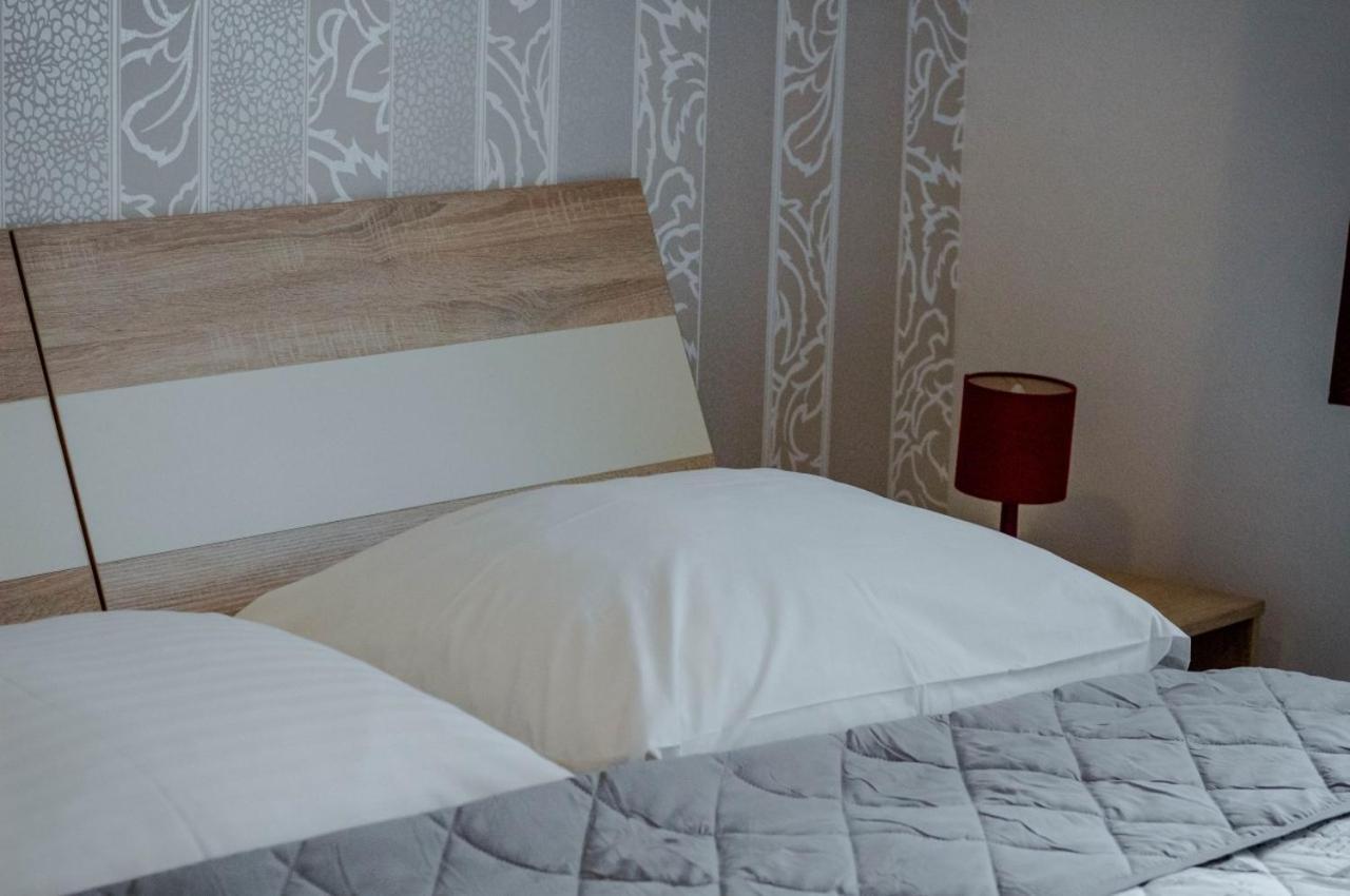 Hotel Kerling Banská Štiavnica المظهر الخارجي الصورة