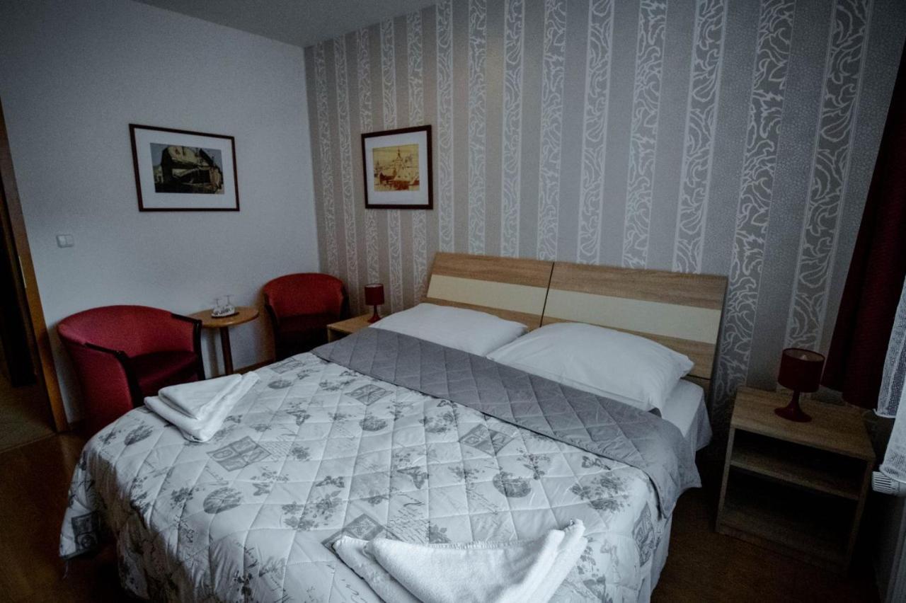 Hotel Kerling Banská Štiavnica المظهر الخارجي الصورة