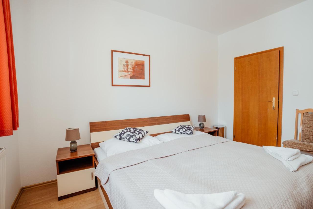 Hotel Kerling Banská Štiavnica المظهر الخارجي الصورة