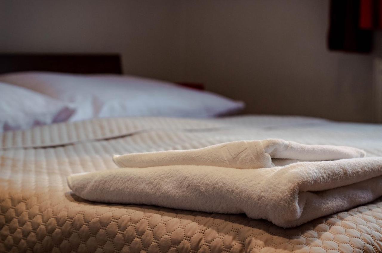 Hotel Kerling Banská Štiavnica المظهر الخارجي الصورة