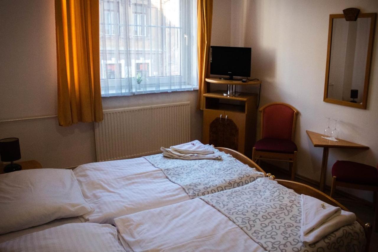Hotel Kerling Banská Štiavnica المظهر الخارجي الصورة