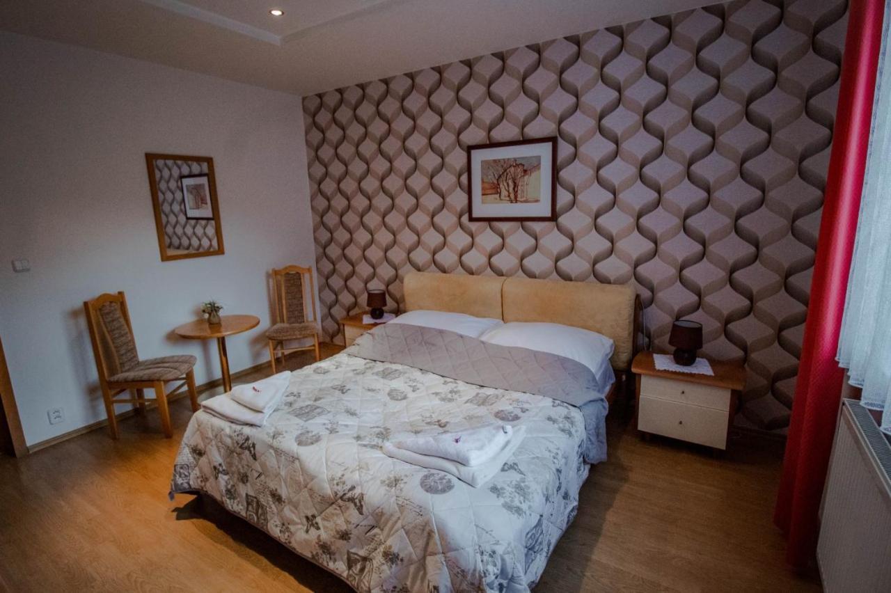 Hotel Kerling Banská Štiavnica المظهر الخارجي الصورة