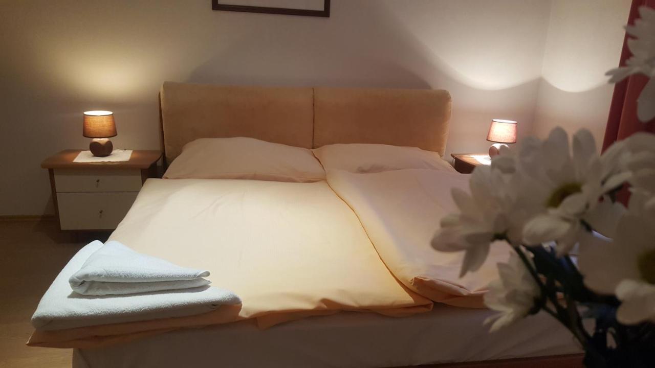 Hotel Kerling Banská Štiavnica المظهر الخارجي الصورة